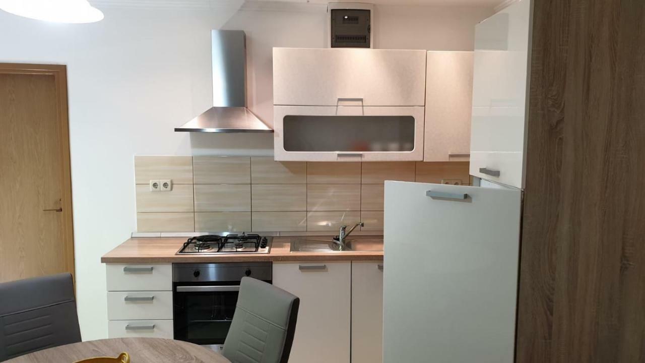 Apartmani Slavica Раб Экстерьер фото